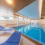 شقة New Engadine Alpine - Pool & Sauna سانت موريتز
