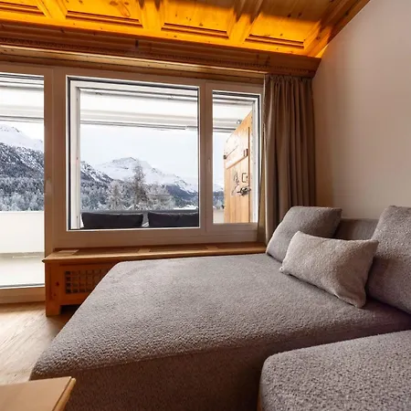 New Engadine Alpine - Pool & Sauna Lägenhet St. Moritz