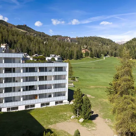 Lägenhet New Engadine Alpine - Pool & Sauna *
