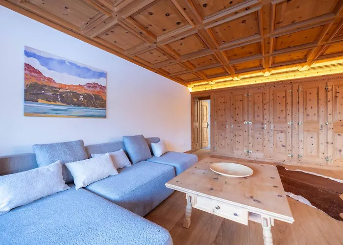 New Engadine Alpine - Pool & Sauna Daire