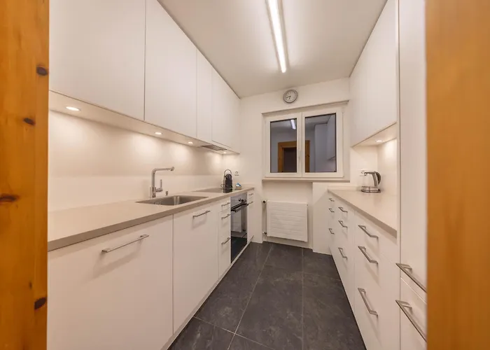 New Engadine Alpine - Pool & Sauna *