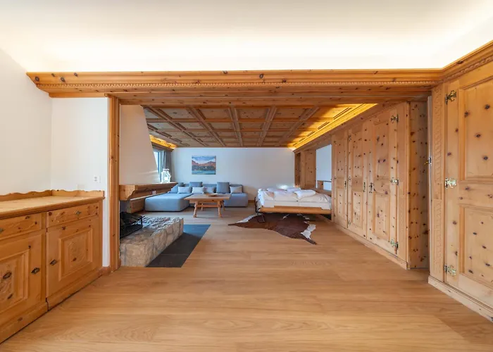 New Engadine Alpine - Pool & Sauna شقة